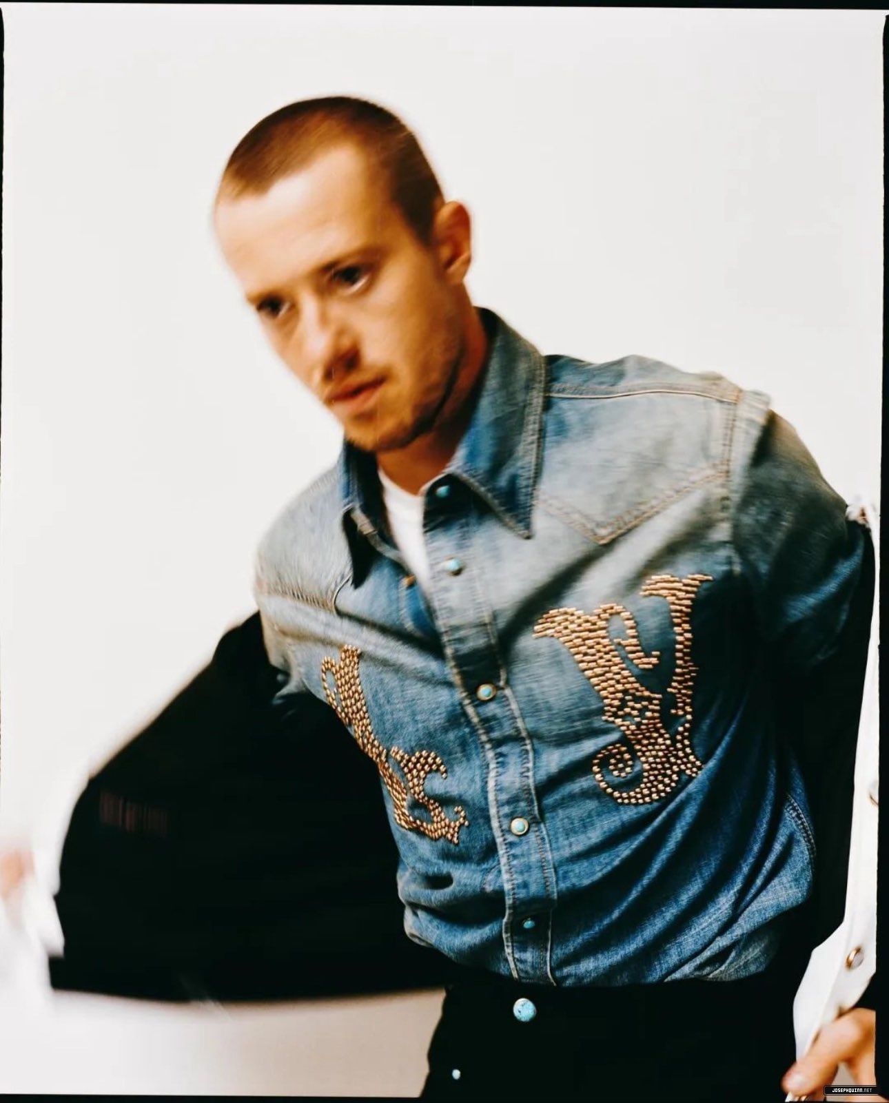 05.jpg